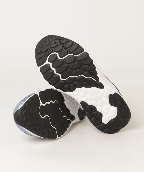 NEW BALANCE(ニューバランス)の「Fresh Foam Arishi v4 Tiralux(スニーカー・レディース・ブルー・22.5cm/23.0cm/23.5cm/24.0cm/24.5cm/25.0cm/25.5cm)」の5枚目の写真