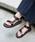 SUICOKE�i�X�C�R�b�N�j�́uSUICOKE/�X�C�R�b�N SLOBE�ʒ� �T���_���i�T���_���j�v�b�u���E��