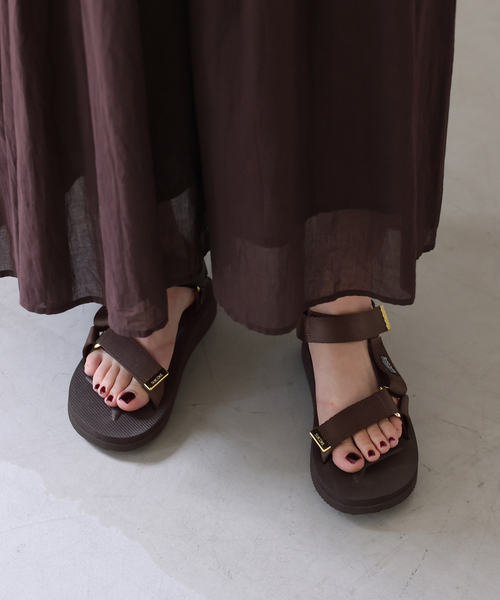 suicoke（スイコック）の「SUICOKE/スイコック SLOBE別注 サンダル（サンダル・レディース・ブラウン/ベージュ・36/37/38/39）」の11枚目の写真