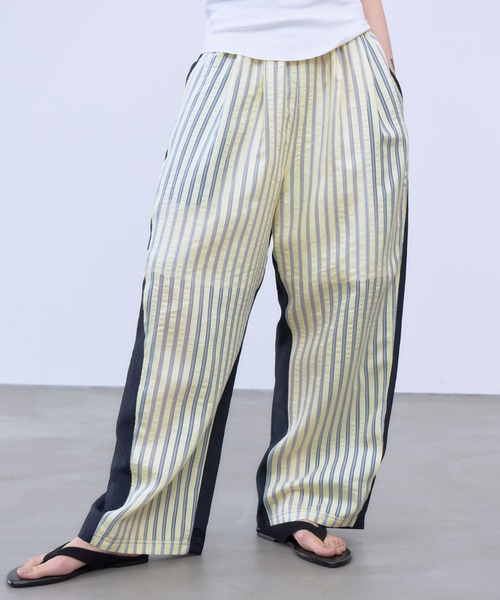 THINGS THAT MATTER(シングス ザット マター)の「SHEER STRIPE EASY PANTS / シアー ストライプ イージー パンツ(その他パンツ・レディース・ブラック/サックスブルー/イエロー・FREE)」の4枚目の写真