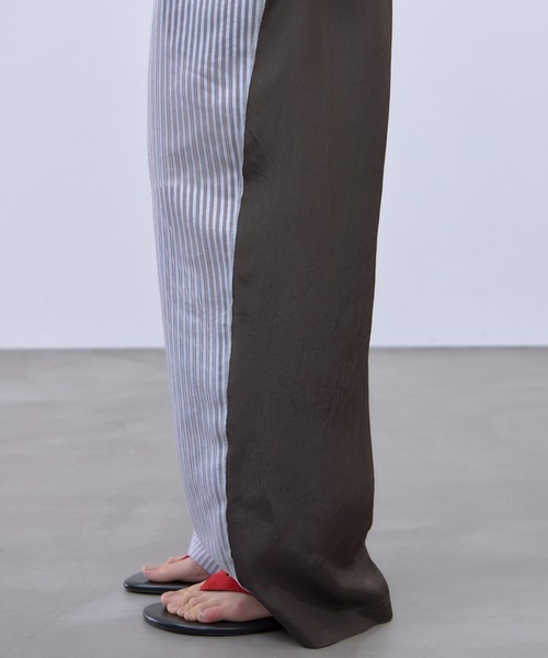 THINGS THAT MATTER(シングス ザット マター)の「SHEER STRIPE EASY PANTS / シアー ストライプ イージー パンツ(その他パンツ・レディース・ブラック/サックスブルー/イエロー・FREE)」の18枚目の写真