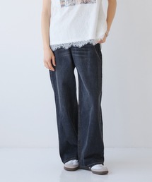 ストレートデニムパンツ