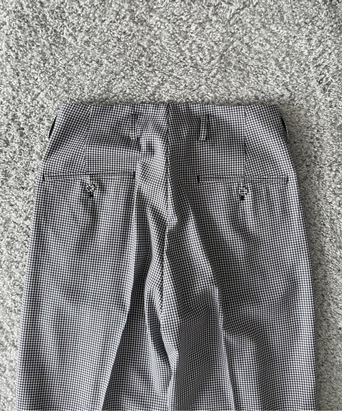 KAIKO(カイコー)の「KAIKO Wool wide slacks(スラックス・メンズ・チェック/グレー系その他/ストライプ・2/1)」の13枚目の写真