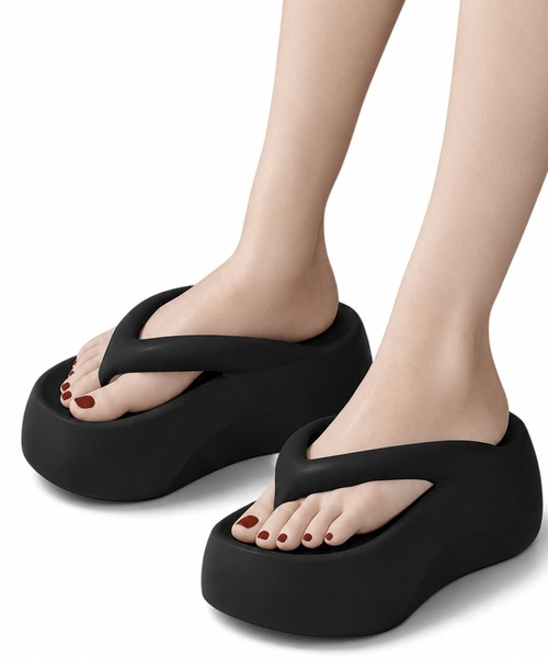 SORENA(ソレナ)の「厚底トングサンダル(サンダル・レディース・グレイッシュベージュ/ブラック・LARGE/MEDIUM/SMALL)」の5枚目の写真