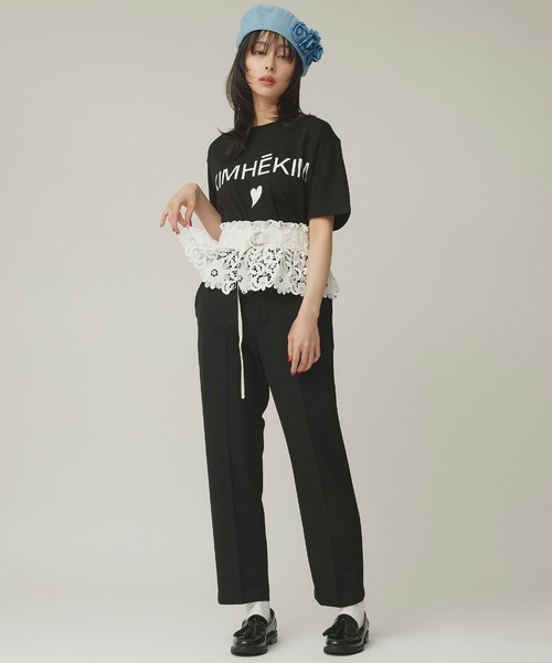 Narcissus(ナルシス)の「【Narcissus / KIMHEKIM WOMAN ( キムへキム ) 】ハートオーバーTシャツ 半袖 ロゴ(Tシャツ/カットソー・レディース・ブラック・XS/S size)」の2枚目の写真