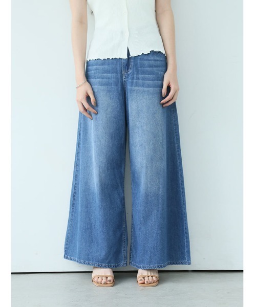 fifth（フィフス）の「バックゴムワイドデニム（デニムパンツ・レディース・インディゴブルー/ライトブルー・M/S/L）」の13枚目の写真