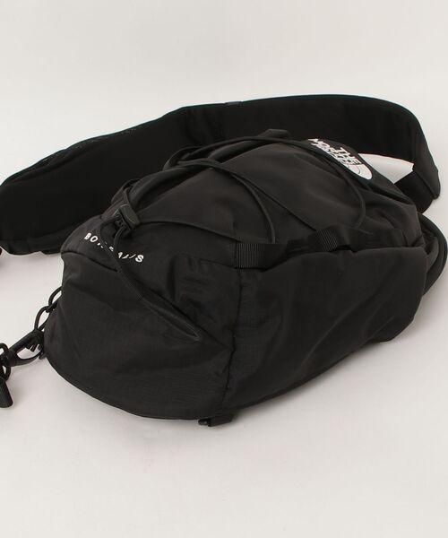 THE NORTH FACE(ザノースフェイス)の「【THE NORTH FACE/ザノースフェイス】BOREALIS SLING BAG ボレアリス スリングバッグ ワンショルダーバッグ ボディバッグ ユニセックス(ショルダーバッグ・レディース・ブラック/グレー・ONE SIZE)」の4枚目の写真