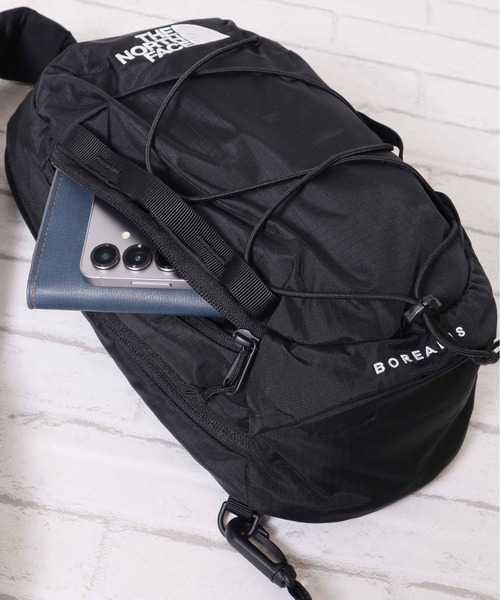 THE NORTH FACE(ザノースフェイス)の「【THE NORTH FACE/ザノースフェイス】BOREALIS SLING BAG ボレアリス スリングバッグ ワンショルダーバッグ ボディバッグ ユニセックス(ショルダーバッグ・レディース・ブラック/グレー・ONE SIZE)」の17枚目の写真