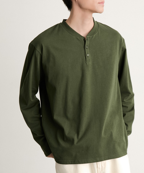 MONO-MART(モノマート)の「【EASY COMFORTシリーズ】USAコットン ベーシック コンパクトフィット ヘンリーネック長袖Tシャツ<UVカット>(Tシャツ/カットソー・メンズ・ブラック/ワイン系/ダークグレー/ブラウン系/グレイッシュブルー/オリーブ/ライトグレー/ホワイト・XL/L/M/S)」の20枚目の写真