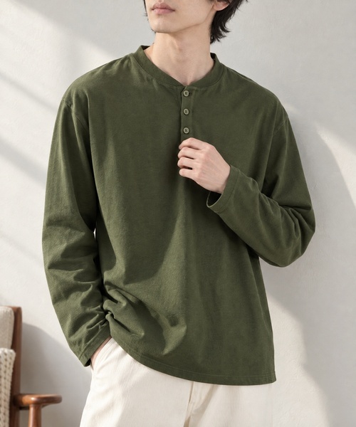 MONO-MART(モノマート)の「【EASY COMFORTシリーズ】USAコットン ベーシック コンパクトフィット ヘンリーネック長袖Tシャツ<UVカット>(Tシャツ/カットソー・メンズ・ブラック/ワイン系/ダークグレー/ブラウン系/グレイッシュブルー/オリーブ/ライトグレー/ホワイト・XL/L/M/S)」の6枚目の写真