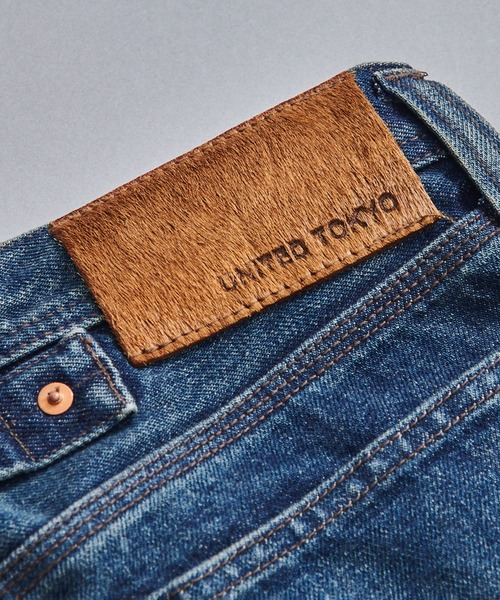 UNITED TOKYO(ユナイテッドトウキョウ)の「【数量限定】13oz SELVEDGE DENIM ストレートパンツ(デニムパンツ・メンズ・ライトブルー/ダークインディゴブルー・1/2)」の15枚目の写真