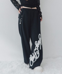 ファーロゴバレルレッグパンツ