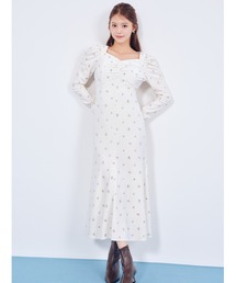 CELFORD（セルフォード）の「小花刺繍ベロアワンピース（ワンピース）」