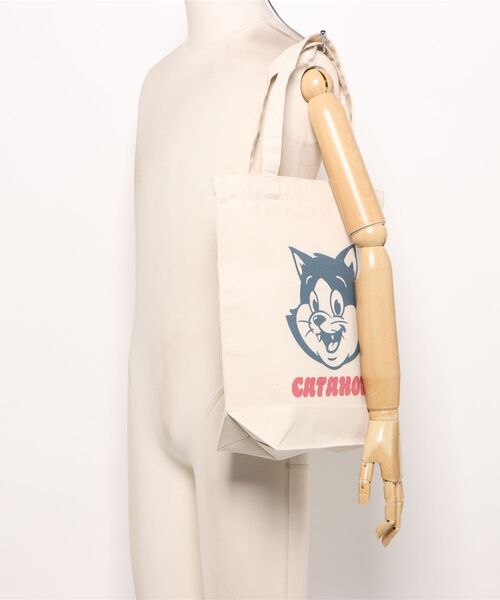 Moftique(モフティック)の「Moftique(モフティック) トートバッグ キャンバス マチ有 生成り 猫 キャットイラスト アニマルプリント Mサイズ ユニセックス(トートバッグ・レディース・ナチュラル・FREE)」の5枚目の写真