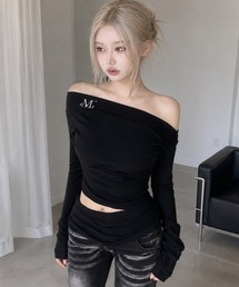A'GEM/9 × .kom 『MUCENT/ムセント』 RIVA SHIRRING SLIT OFF SHOULDER LONG SLEEVE TEE/RIVA シャーリングスリットオフショルダー