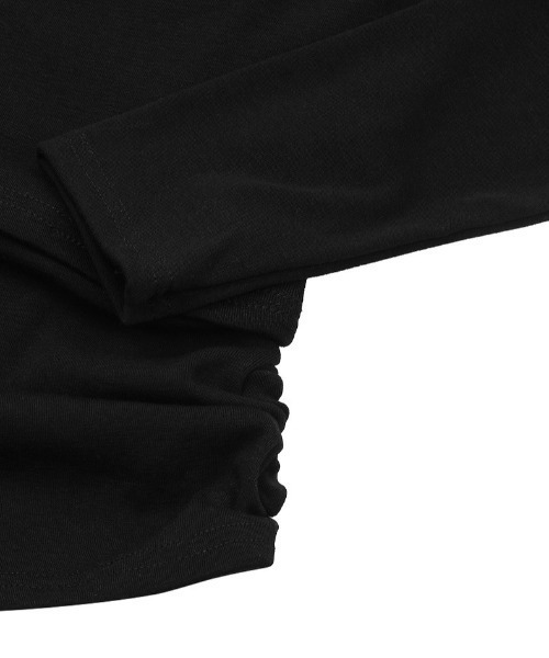 MUCENT(ムセント)の「A'GEM/9 × .kom 『MUCENT/ムセント』 RIVA SHIRRING SLIT OFF SHOULDER LONG SLEEVE TEE/RIVA シャーリングスリットオフショルダー(その他トップス・レディース・ブラック/チャコールグレー/ホワイト・FREE)」の6枚目の写真