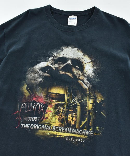 GILDAN(ギルダン)の「【USED】Y2K GILDAN “Atrox Factory” ホラー Tシャツ(Tシャツ/カットソー・メンズ・ブラック・LARGE)」の2枚目の写真