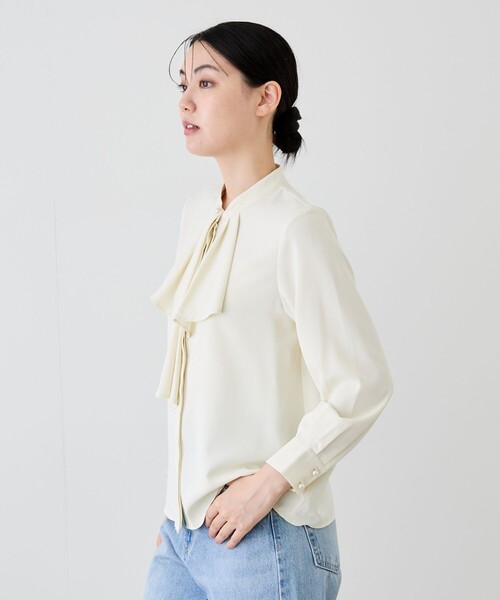 Jayro(ジャイロ)の「2WAYタイ付きラッフルフリルブラウス(シャツ/ブラウス・レディース・ネイビー/ホワイト系その他6/ホワイト系その他・M)」の14枚目の写真