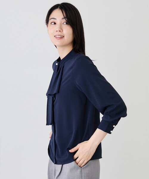 Jayro(ジャイロ)の「2WAYタイ付きラッフルフリルブラウス(シャツ/ブラウス・レディース・ネイビー/ホワイト系その他6/ホワイト系その他・M)」の20枚目の写真