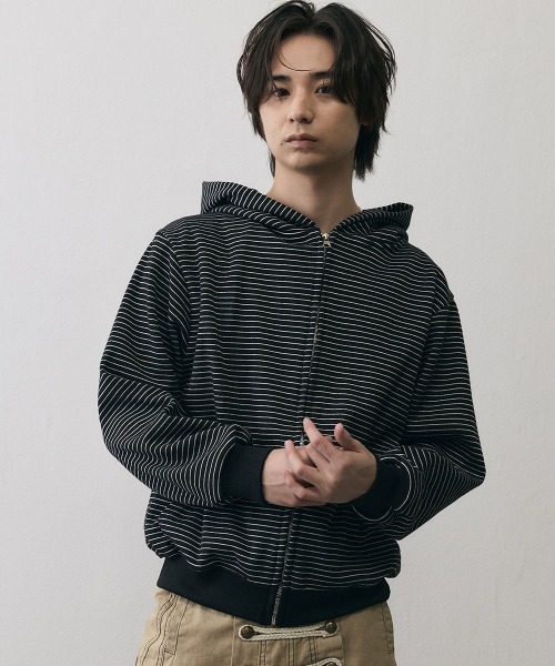 Shoowtime（ショウタイム）の「Vintage Grunge Border Zip Hoodie / ヴィンテージ グランジ ボーダー ジップパーカー（パーカー・メンズ・ブラック/アイボリー・X-LARGE/LARGE/MEDIUM）」の5枚目の写真
