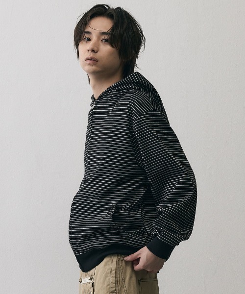 Shoowtime（ショウタイム）の「Vintage Grunge Border Zip Hoodie / ヴィンテージ グランジ ボーダー ジップパーカー（パーカー・メンズ・ブラック/アイボリー・X-LARGE/LARGE/MEDIUM）」の8枚目の写真
