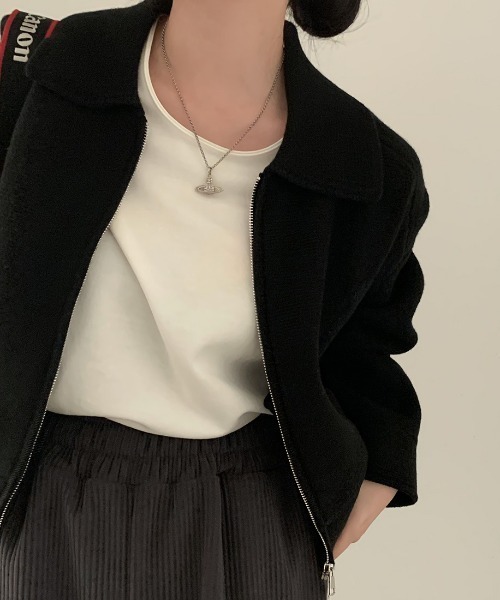 Aelina(エリナ)の「ポロカラーダブルジップショートジャケット(その他アウター・レディース・グレー/ネイビー/ブラック・FREE)」の9枚目の写真