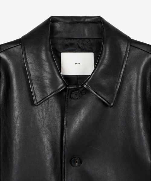 TNGT(ティーエヌジーティー)の「Oversized Faux Leather Car Coat (Black) TNJU6F109BK(ライダースジャケット・レディース・その他・100/110/85/95/105)」の4枚目の写真