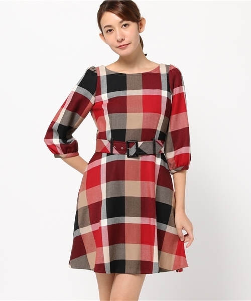 BLUE LABEL CRESTBRIDGE（ブルーレーベルクレストブリッジ）の「クレストブリッジチェック柄　ワンピース（ワンピース・レディース・オフホワイト/ネイビー/レッド・34/36/38）」の3枚目の写真