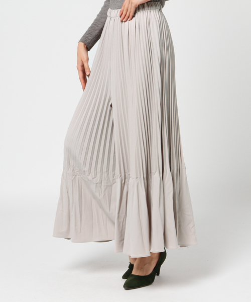 mysty woman（ミスティウーマン）の「厚手ジョーゼット消しプリーツパラッツォパンツ（その他パンツ・レディース・ライトグレー/ブラック/ライトベージュ・FREE）」の3枚目の写真
