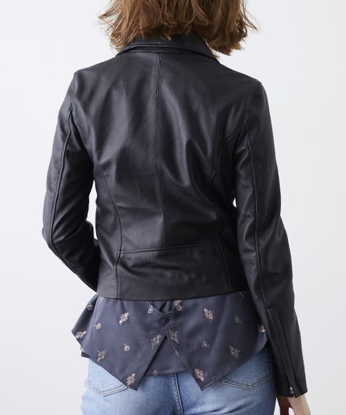 STUDIOUS（ステュディオス）の「MADE IN AOYAMA ラムレザーダブルライダースジャケット（ライダースジャケット・レディース・ブラック・0/1）」の7枚目の写真