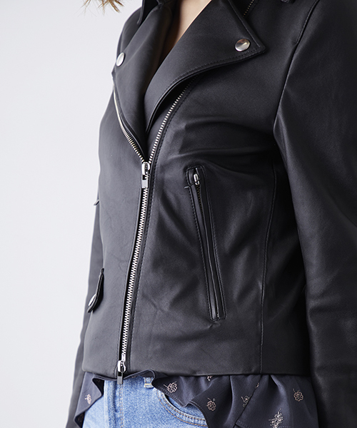 STUDIOUS（ステュディオス）の「MADE IN AOYAMA ラムレザーダブルライダースジャケット（ライダースジャケット・レディース・ブラック・0/1）」の10枚目の写真