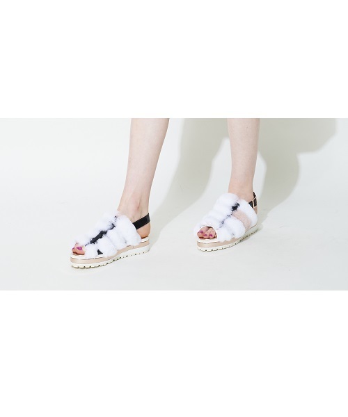 TSUMORI CHISATO（ツモリチサト）の「ﾌｧｰｻﾝﾀﾞﾙ【雑誌掲載】（サンダル