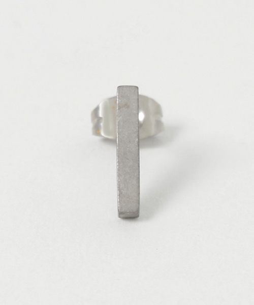 Vaya Con Dios（ヴァヤコンディオス）の「【VayaConDios/ ヴァヤコンディオス】ステンレス製スティックピアス[片耳用]（ピアス（片耳用）・メンズ・ブラック/シルバー/ゴールド/ピンクゴールド/アンティークシルバー・FREE）」の10枚目の写真