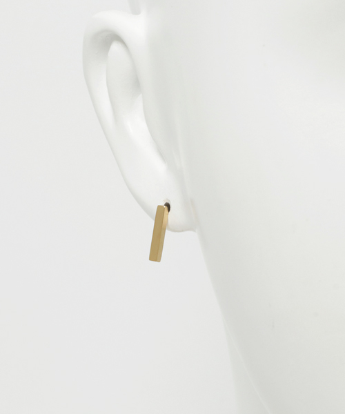 Vaya Con Dios（ヴァヤコンディオス）の「【VayaConDios/ ヴァヤコンディオス】ステンレス製スティックピアス[片耳用]（ピアス（片耳用）・メンズ・ブラック/シルバー/ゴールド/ピンクゴールド/アンティークシルバー・FREE）」の7枚目の写真