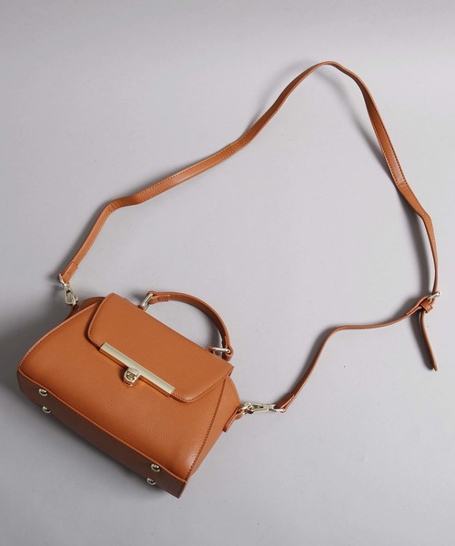 PLAIN CLOTHING（プレーンクロージング）の「フラップ2wayミニハンドバッグ（ショルダーバッグ・レディース・ブラック/キャメル/グレー・FREE）」の21枚目の写真