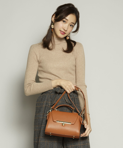 PLAIN CLOTHING（プレーンクロージング）の「フラップ2wayミニハンドバッグ（ショルダーバッグ・レディース・ブラック/キャメル/グレー・FREE）」の14枚目の写真