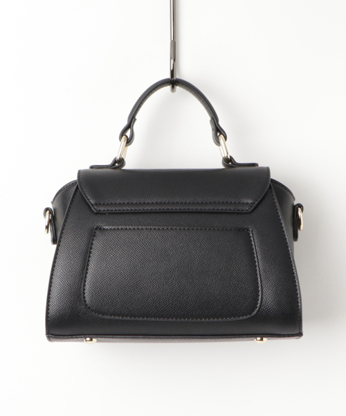 PLAIN CLOTHING（プレーンクロージング）の「フラップ2wayミニハンドバッグ（ショルダーバッグ・レディース・ブラック/キャメル/グレー・FREE）」の5枚目の写真