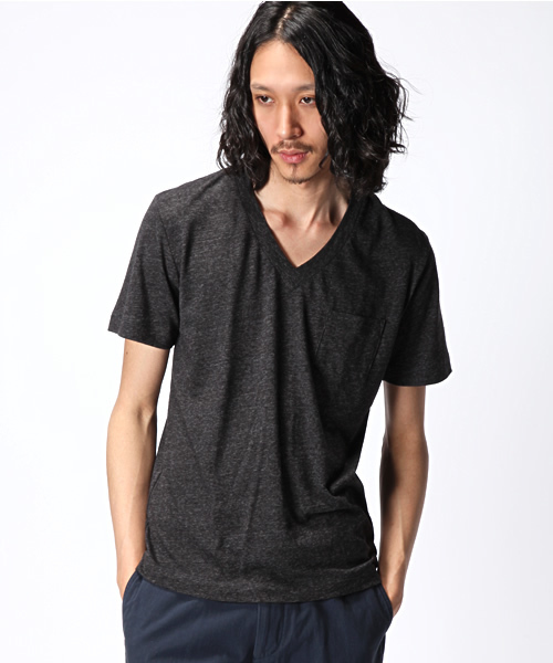 UNITED ARROWS（ユナイテッドアローズ）の「UA USA VネックSS†（mg1305uB) （mg1308uO) ◆（Tシャツ/カットソー・メンズ・グレー/ホワイト/ダークグレー/ライトグレー/ネイビー/ライトブルー・X-SMALL/SMALL/MEDIUM/LARGE/X-LARGE）」の4枚目の写真