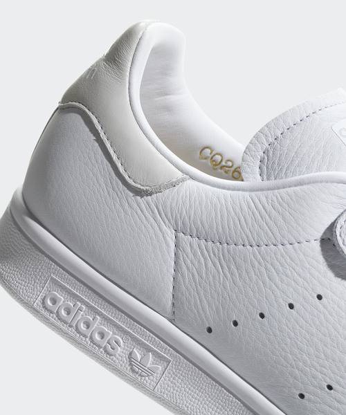 adidas(アディダス)の「スタンスミス STAN SMITH CF オリジナルス(スニーカー・メンズ・ホワイト・22.0cm/23.0cm/24.0cm/22.5cm/23.5cm/24.5cm/29.5cm/25.0cm/26.0cm/25.5cm/26.5cm/27.0cm/28.5cm/29.0cm/31cm/27.5cm/28.0cm/30.5cm/30.0cm)」の8枚目の写真