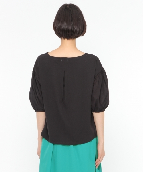 LAKOLE（ラコレ）の「ボリュームスリーブプルオーバー / LAKOLE（Tシャツ/カットソー・レディース・ブラック/オフホワイト/ピンク・MEDIUM/SMALL）」の10枚目の写真