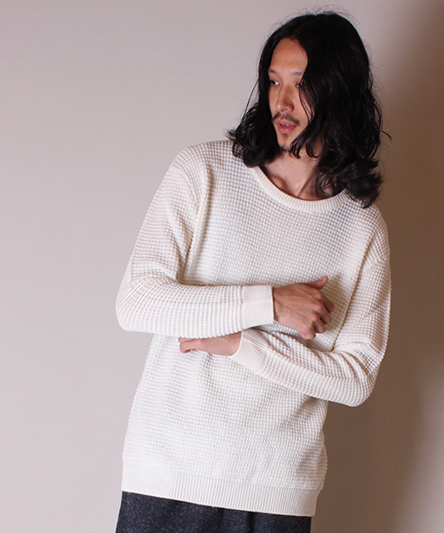 Lui's（ルイス）の「Lui's タック編みプルオーバーニット（ニット/セーター・メンズ・ブルー/オフホワイト/ブラック・FREE）」の2枚目の写真
