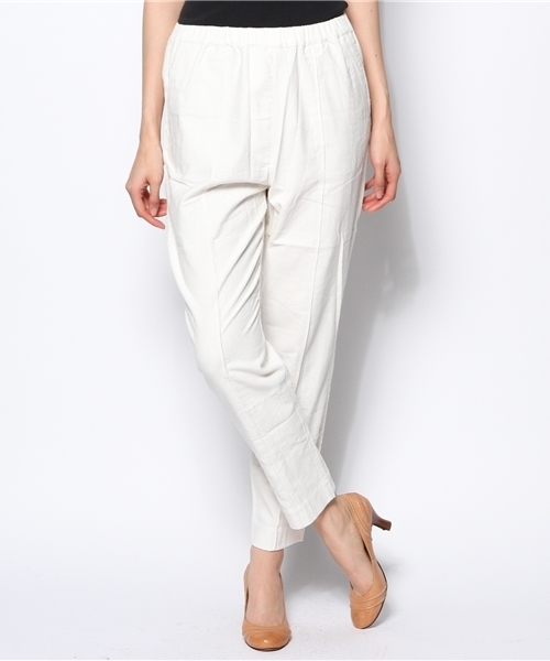 Kastane（カスタネ）の「【Kastane】ピンタックテーパードパンツ（その他パンツ・レディース・オフホワイト/サックスブルー/ネイビー・FREE）」の2枚目の写真