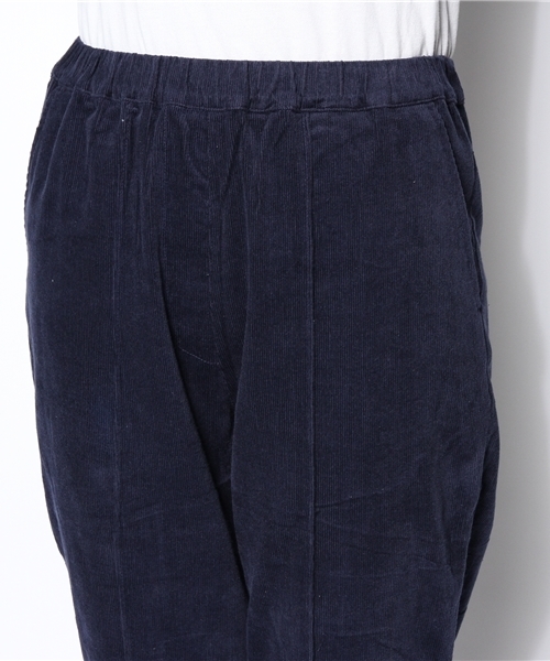 Kastane（カスタネ）の「【Kastane】ピンタックテーパードパンツ（その他パンツ・レディース・オフホワイト/サックスブルー/ネイビー・FREE）」の9枚目の写真