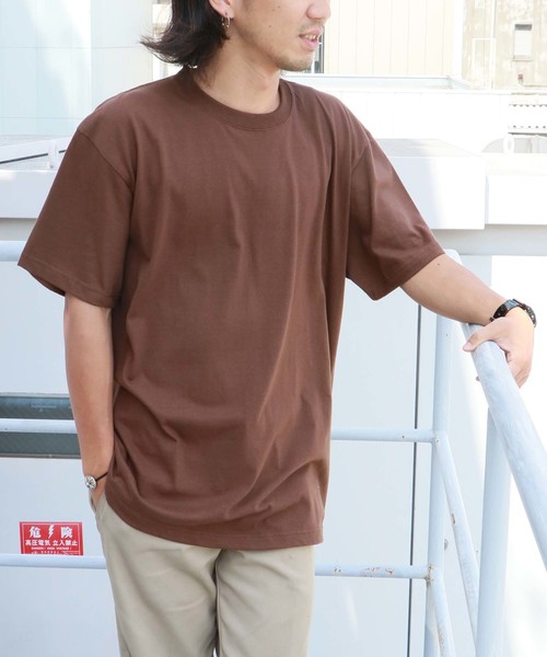 United Athle(ユナイテッドアスレ)の「【United Athle】綿100%ハイクオリティーTシャツ(Tシャツ/カットソー・レディース・ホワイト/チャコールグレー/ブラック/ダークブラウン/ネイビー/カーキ/ミント/ラベンダー/ナチュラル/バイオレット/ライトイエロー/ライトピンク・S/M/L/XL)」の5枚目の写真