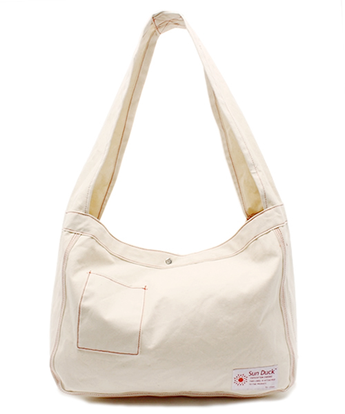 coen（コーエン）の「SUN DUCK（サンダック）NEWS PAPERバッグ（ショルダーバッグ・メンズ・ブラウン/オフホワイト・フリー）」の4枚目の写真