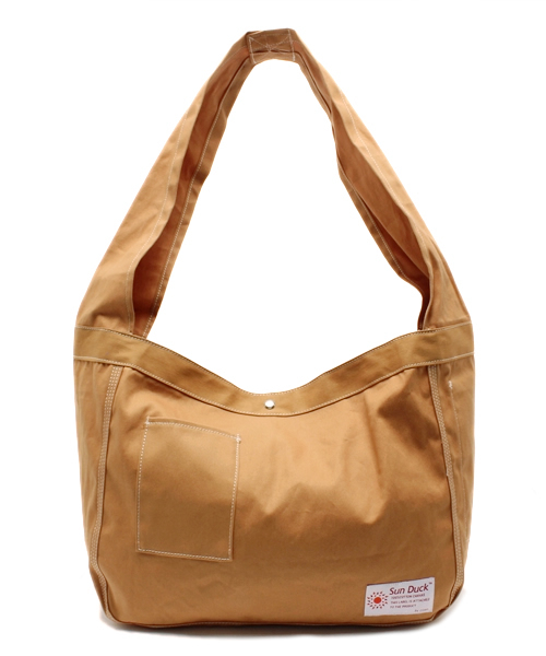 coen（コーエン）の「SUN DUCK（サンダック）NEWS PAPERバッグ（ショルダーバッグ・メンズ・ブラウン/オフホワイト・フリー）」の2枚目の写真