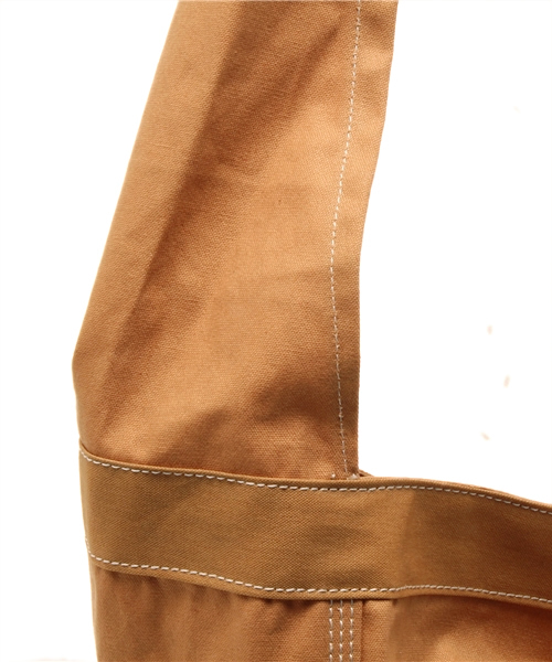 coen（コーエン）の「SUN DUCK（サンダック）NEWS PAPERバッグ（ショルダーバッグ・メンズ・ブラウン/オフホワイト・フリー）」の11枚目の写真