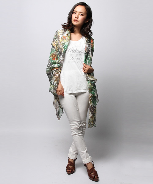 goa（ゴア）の「カラフルリーフ柄ストール×プリントTシャツ SET（アンサンブル・レディース・オフホワイト/グレー/ベージュ・FREE）」の15枚目の写真