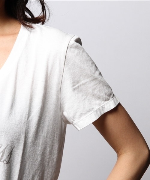 goa（ゴア）の「カラフルリーフ柄ストール×プリントTシャツ SET（アンサンブル・レディース・オフホワイト/グレー/ベージュ・FREE）」の8枚目の写真