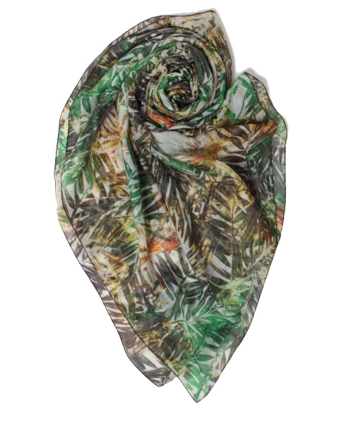 goa（ゴア）の「カラフルリーフ柄ストール×プリントTシャツ SET（アンサンブル・レディース・オフホワイト/グレー/ベージュ・FREE）」の4枚目の写真